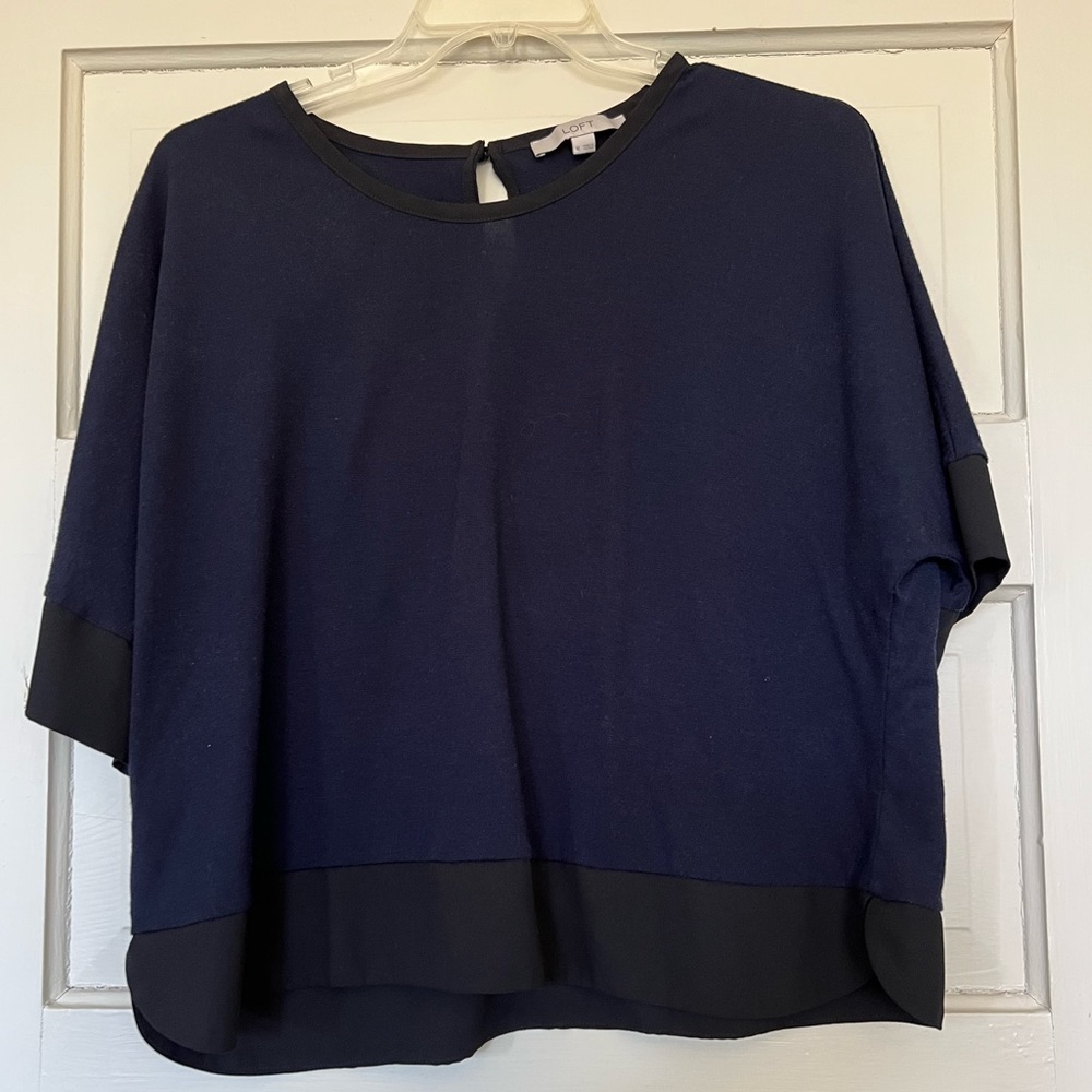 LOFT Navy Knit Top With Black Trim Size XL